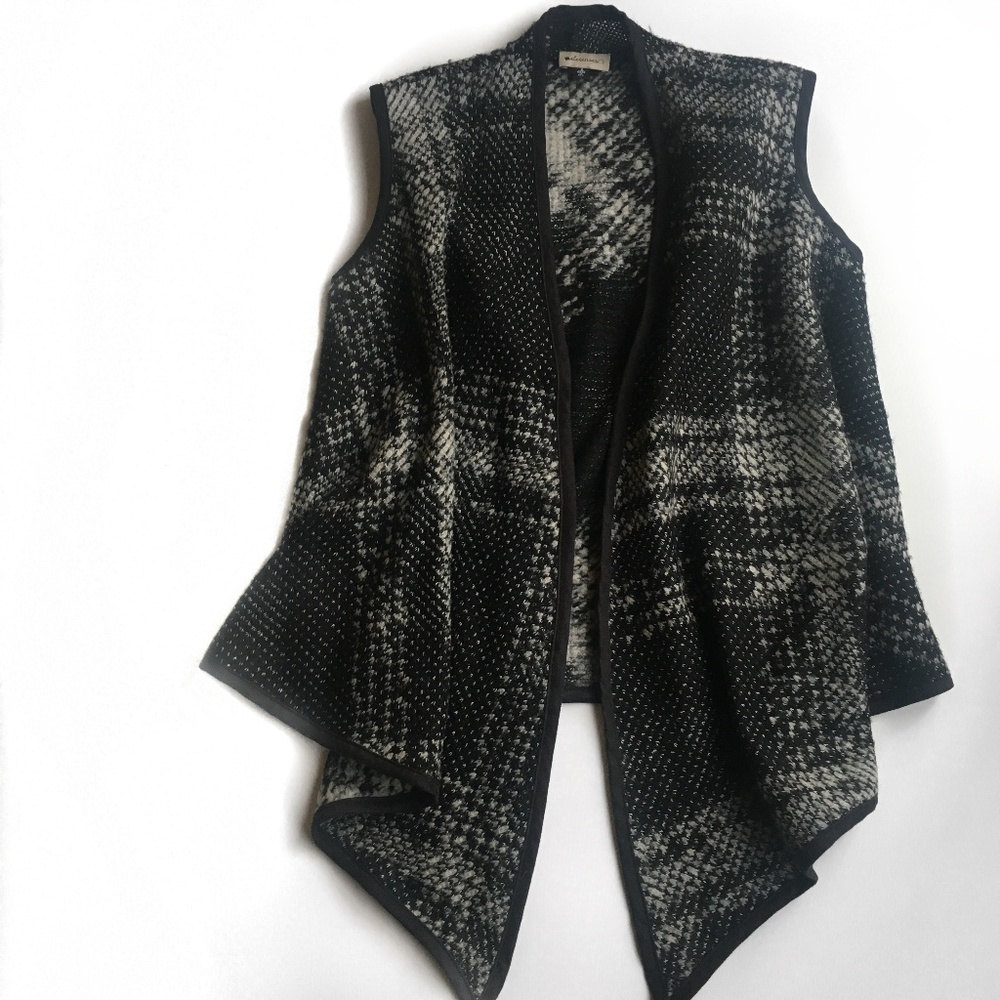 Anthropologie Elevenses Black Asymmetrical Vest